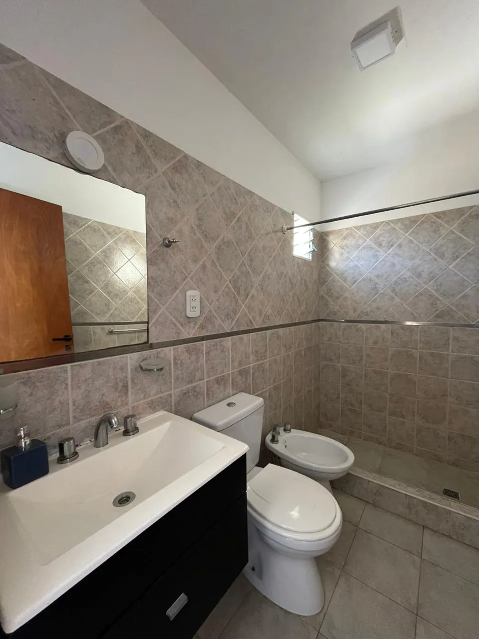 ferrari 671, colon - 4